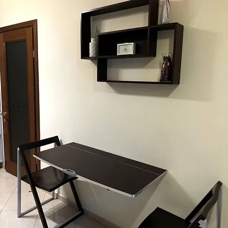 Menc Διαμέρισμα *